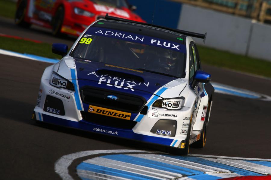  Adrian Flux Subaru Levorg GT BTCC 2016 года  (фото 9 из 32)